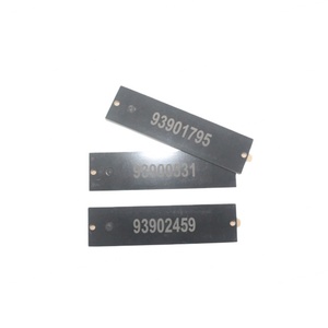 Étiquette adhésive RFID UHF pour la gestion industrielle des circuits imprimés, étiquette RFID anti-métal - Product Image 1