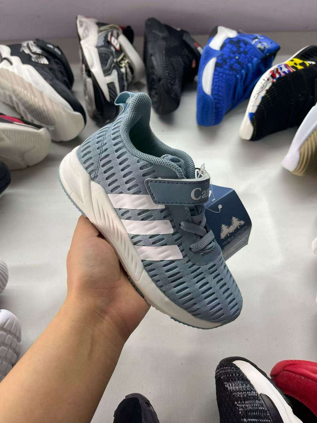 Enviar consulta para obtener catálogo