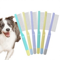 Peigne de toilettage en acier inoxydable pour animaux de compagnie, outil démêlant et anti-poils pour chiens et chats, nettoyage et élimination des poils, peigne pour chien et chat