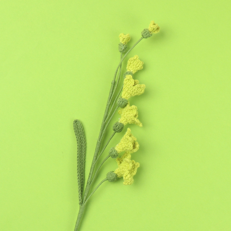 Moe four freesia-7 flowers-green