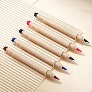 Set di 4 <span class=keywords><strong>Eyeliner</strong></span> <span class=keywords><strong>a</strong></span> Doppia Punta con Timbro, Colorati, Impermeabili, <span class=keywords><strong>Lunga</strong></span> Durata, con Stelle, Cuori e Farfalle per Trucco Festivo - Product Image 3