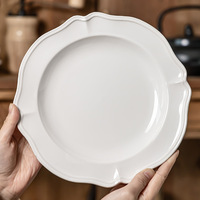 Assiette de dîner occidentale en dentelle française gaufrée, plat à dessert exquis, assiette plate de style royal, céramique, passe au micro-ondes, style rétro