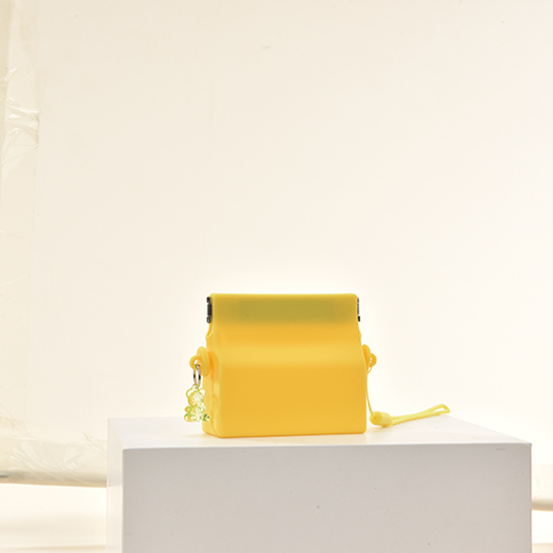 Yellow(Storage bag + hanging rope)