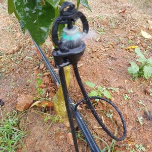 Kit de micro arroseur à compensation de pression avec piquet au sol et <span class=keywords><strong>tuyau</strong></span> d'eau pour l'irrigation des plantes agricoles - Product Image 3