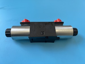 SD1VW002CNJW Solenoide direccional con doble resorte y centrado, resistente al agua IP65 - Product Image 6