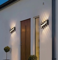 Lampe murale LED extérieure et intérieure populaire, éclairage haut et bas, IP65, en aluminium, décorative, pour hôtel et chambre à coucher