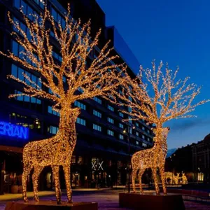 Новый большой уличный Декоративный Рождественский светильник с оленями, гигантское освещенное животное