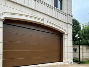 <span class=keywords><strong>Porte</strong></span> <span class=keywords><strong>de</strong></span> <span class=keywords><strong>garage</strong></span> <span class=keywords><strong>sectionnelle</strong></span> moderne sur mesure, taille et couleur personnalisables, motorisation automatique, isolation thermique, ouverture latérale électrique - Product Image 1