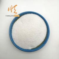 Perlite blanche en granulés en gros, perlite expansée pour applications industrielles polyvalentes et chaîne d'approvisionnement à l'exportation