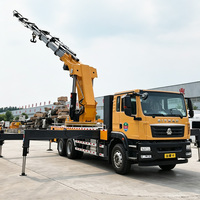 Grue à flèche pliante montée sur camion JIUBANG robuste, puissance 350 CV, châssis 8200/4150 mm, portée des étriers 19 m