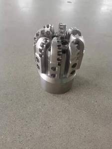 <span class=keywords><strong>8</strong></span> 1/2 Inch S323 <span class=keywords><strong>PDC</strong></span> <span class=keywords><strong>Bit</strong></span> <span class=keywords><strong>5</strong></span> Cánh Phim Tổng Hợp 16Mm/Mũi Kéo <span class=keywords><strong>PDC</strong></span> Để Khoan Giếng Nước - Product Image 6