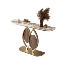 Console d'entrée multifonctionnelle de style italien en métal, design minimaliste et luxueux, avec armoire d'appoint semi-circulaire à poser contre le mur