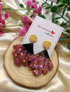 Pendientes de Resina Hechos a Mano, Diseño Ligero y Elegante, Perfectos para Uso Diario, Fiestas, Atuendos Casuales y Accesorios de Moda - Product Image 4