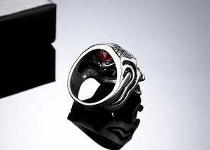 Bijou en acier inoxydable pour hommes, anneau de haute qualité, Style Punk, yeux rouges, crâne de <span class=keywords><strong>diamant</strong></span>, vente en gros - Product Image 3