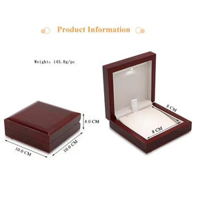 Luxe op maat gemaakte glanzende hoogwaardige vintage rode massief houten fluwelen juwelendoos ringendoos met LED-verlichting - Product Image 3