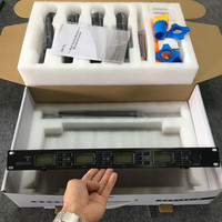 Système de microphone sans fil professionnel UHF à 4 canaux UR-4000B 640-690 MHz