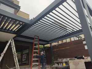 Kits d'<span class=keywords><strong>auvent</strong></span> d'abri de voiture de couverture de patio d'<span class=keywords><strong>auvent</strong></span> de persienne <span class=keywords><strong>en</strong></span> aluminium à prix d'usine - Product Image 6