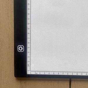 Tablero de Dibujo y Calco con Luz LED, Tamaño A3, Panel Acrílico con Diseño de Diamantes, 38x28CM, con <span class=keywords><strong>Regla</strong></span> - Product Image 3