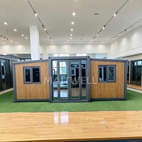 Maison préfabriquée pliable et extensible de 20 pieds, maison mobile en conteneur préfabriqué avec aménagement intérieur et salle de bain personnalisés