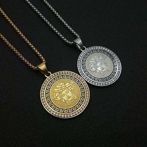 Collar con colgante de mitología griega de acero de titanio con microincrustaciones de circonita AAA en tono dorado y plateado para hombre y mujer, ideal para regalo. - Product Image 2