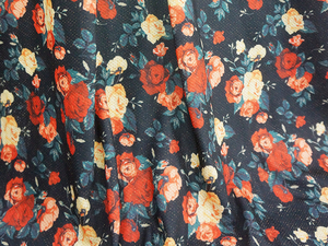 Đen N Đỏ nở hoa in trên kim loại duy nhất Jersey vải dệt kim - Product Image 6