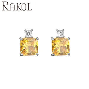 Rakol ต่างหูเพทายสี่เหลี่ยมลูกบาศก์ EP5360แฟชันสีฟ้าอ่อนเครื่องประดับสำหรับงานแต่งงานเพทายสีฟ้าสวยงาม - Product Image 2