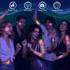 Tatuajes Temporales Fluorescentes de Mariposas al por Mayor, Pegatinas de Tatuajes Faciales que Brillan con Luz UV para Festivales de Música, Discotecas, Bares y Fiestas - Product Image 3