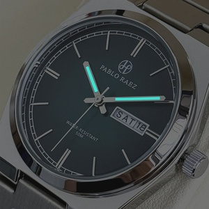 Montre pour homme de luxe OEM ODM, cadran vert dégradé, logo personnalisé, montre à quartz étanche pour homme - Product Image 4