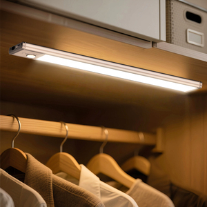 Striscia Luminosa a LED con Sensore di Movimento Dimmerabile Super Luminosa Ricaricabile USB Senza Fili Luce Notturna Adesiva per Scale, Gradini, Armadio - Product Image 2