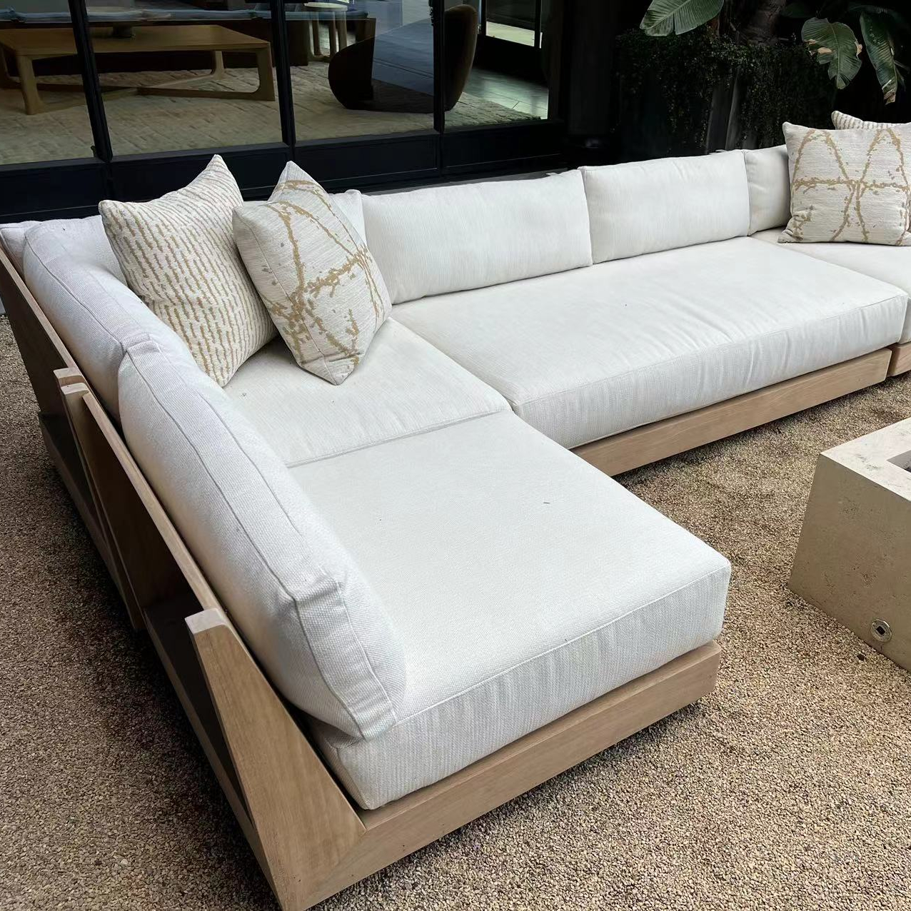 2023 Luxury Wholesale New Modern Outdoor  Furniture Teak wood Garden sofa set