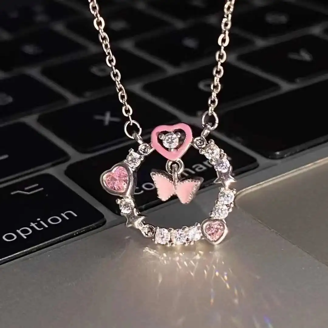 AA00836 kalung kupu-kupu merah muda untuk wanita hadiah perhiasan rantai klavikula bulat hati berlian imitasi