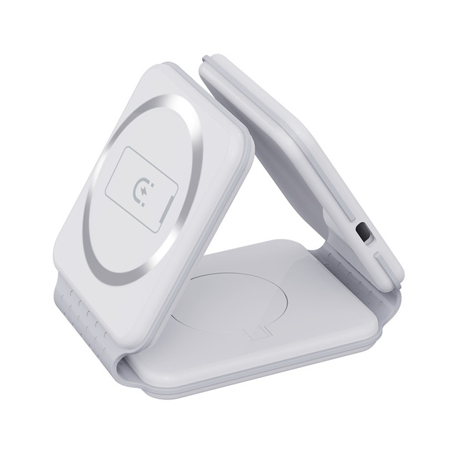 Innovative 2026 15W Fast Charging 3-in-1 Wireless Charger LED Night Light PC Material 10W Light Magnetic Holder for iPhone Watch