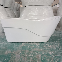 Baignoire autoportante en acrylique blanc au design moderne et simple Baignoire autoportante à surface solide personnalisée pour bain à remous d'hôtel