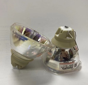 Ampoule de lampe de projecteur de qualité 100% pour EPSON CB-W03 \ W120 CB-W18 CB-S18 de EB-W28 \ EB-S18 CB-S18 + lampe de projecteur de EB-X24 CB-X18. - Product Image 2
