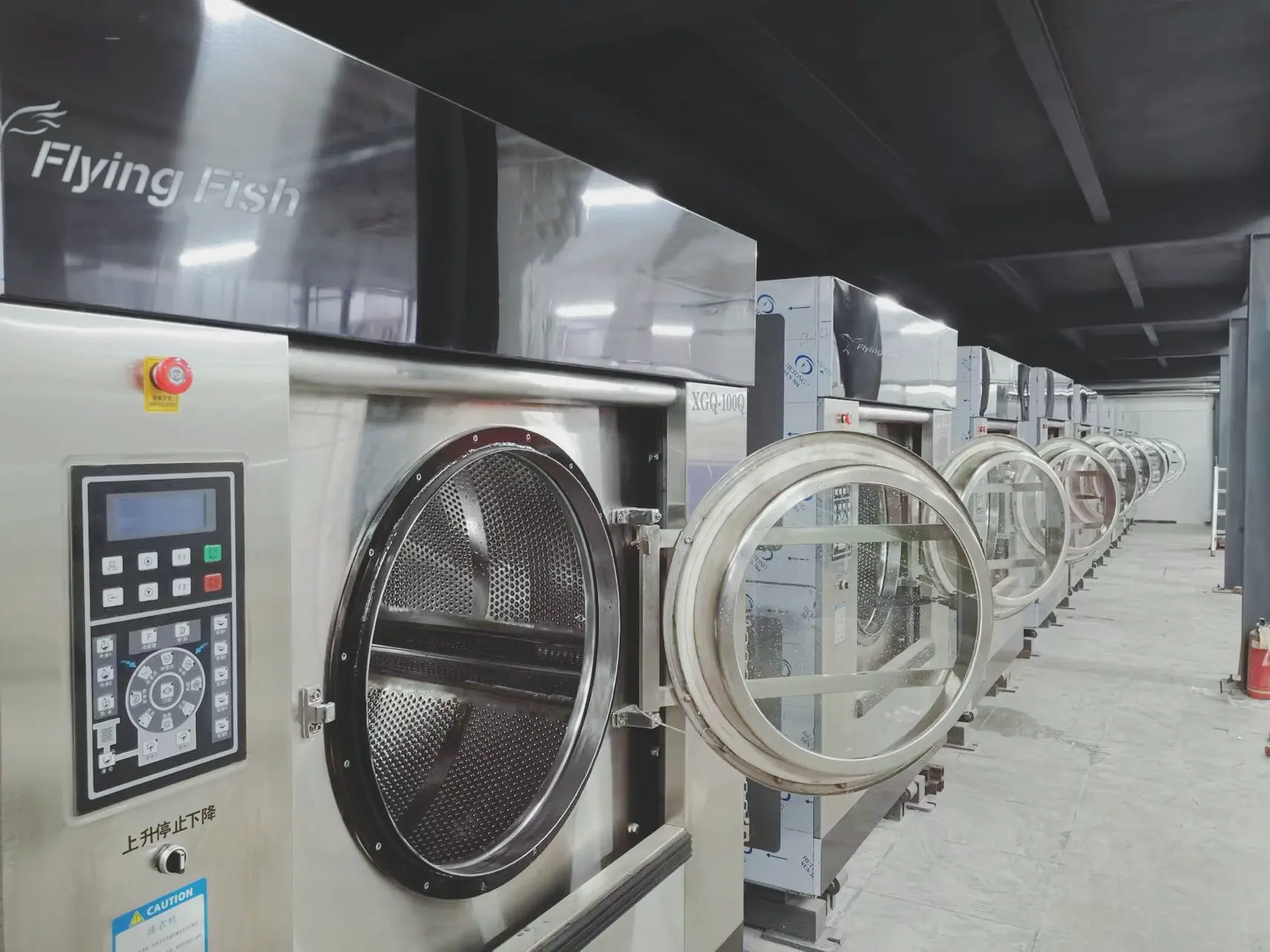 Máquina de lavar comercial para lavanderia industrial profissional de 10KG a 150KG à venda