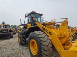 รถตักมือสองประสิทธิภาพสูงคุณภาพดีมีประสิทธิภาพและประหยัด LG956L แบรนด์จีน - Product Image 2