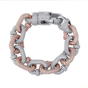 Pulsera de Lujo de Plata de Ley 925 con Eslabones Cubanos y Piedras de Moissanita Cultivadas en Laboratorio, Perfecta para Joyería de Moda Atrevida - Product Image 2