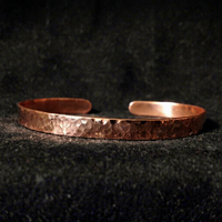 Bracelet manchette en cuivre pur martelé fait main, en métal massif plat, bijou délicat de guérison, finition antique polie pour homme