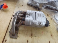 Katalysator für TOYOTA Avensis VERSO Rav 4 II 2.0 2000-09 2505128040
