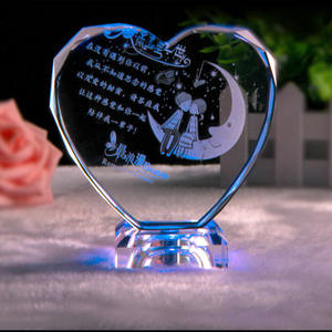 เกียรติของคริสตัลรูปหัวใจไฟ LED คริสตัลว่างระเหิด3D แกะสลักเลเซอร์คริสตัลกรอบรูป - Product Image 3