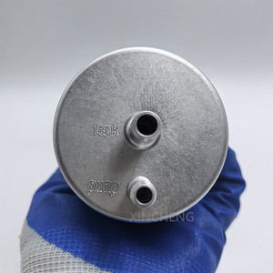 Filtre à carburant Mahlle Remplacer OEM 0024773001, A0024773101, A0024776401 pour Benz Classe C <span class=keywords><strong>CLK</strong></span> R129 R170 W202 W203 W208 <span class=keywords><strong>W209</strong></span> W210 W215 - Product Image 4