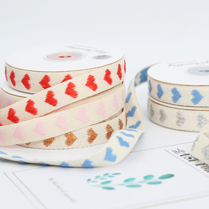 100% Cotton Heart-Shaped <strong>Ribbon</strong> in 'Love' Style Herringbone Webbing for Christmas Gift Wrap &amp; Holiday Decorations - Product Image 3