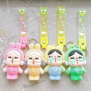 Llavero de Silicona con Lágrimas de Bebé Llorón CRYBABY, Serie Fábrica, Adornos de Personajes de Frozen, Escala 1/12, Original, para Niños de 7 a 12 Años - Product Image 3