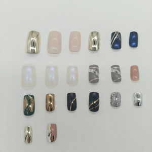 <span class=keywords><strong>Uñas</strong></span> Postizas <span class=keywords><strong>Azul</strong></span> <span class=keywords><strong>Marino</strong></span> con Línea Dorada Cromada Brillante, <span class=keywords><strong>Uñas</strong></span> <span class=keywords><strong>Cortas</strong></span> Cuadradas Brillantes, <span class=keywords><strong>Uñas</strong></span> Acrílicas Reutilizables - Product Image 4