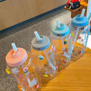 Plastic Sports Bottle 1.8L With Straw And Handle For Outdoor Exercise And Fitness - Product Image 3