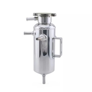 Réservoir d'expansion universel en aluminium pour liquide de refroidissement, anti-ébullition et anti-mousse, pour modification automobile - Product Image 1