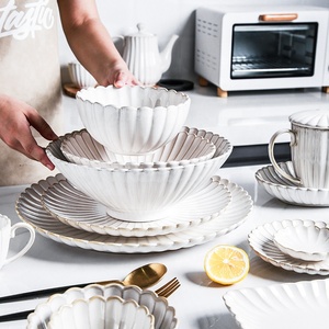 <span class=keywords><strong>Vente</strong></span> en gros de nouveaux ensembles de <span class=keywords><strong>vaisselle</strong></span> en céramique au design original, <span class=keywords><strong>vente</strong></span> chaude pour la maison/restaurant - Product Image 4