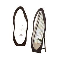Miroir de sol en verre ondulé irrégulier en bois de luxe moderne haut de gamme, fait à la main pour la chambre à coucher, l'hôtel, élégant pour un usage domestique