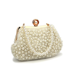 Bolso <span class=keywords><strong>de</strong></span> mano tipo clutch con cierre <span class=keywords><strong>de</strong></span> perlas para mujer, mini bolso <span class=keywords><strong>de</strong></span> noche rígido con cadena <span class=keywords><strong>de</strong></span> perlas - Product Image 4