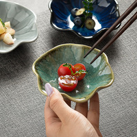 Piring Saus Keramik 4 Inci Motif Daun Teratai, Piring Bumbu dengan Lapisan Kiln Change Glaze, Mangkuk Celup, Wadah Bumbu Sushi, Peralatan Makan Jepang